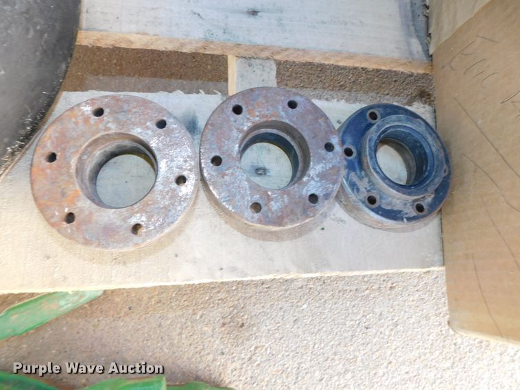 image for item GQ9897 Planter accessories