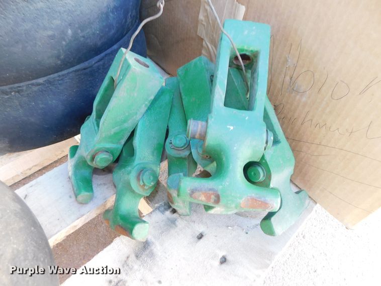 image for item GQ9897 Planter accessories