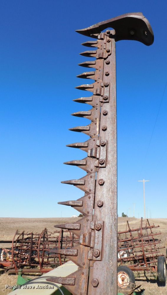 image for item GQ9901 John Deere E037M sickle mower