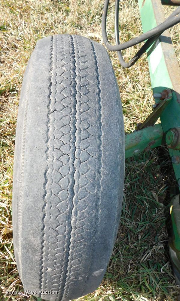 image for item GQ9901 John Deere E037M sickle mower