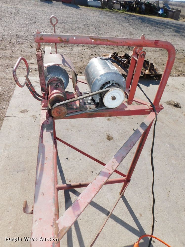 image for item GQ9901 John Deere E037M sickle mower