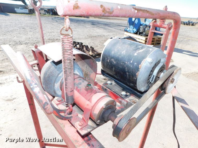 image for item GQ9901 John Deere E037M sickle mower