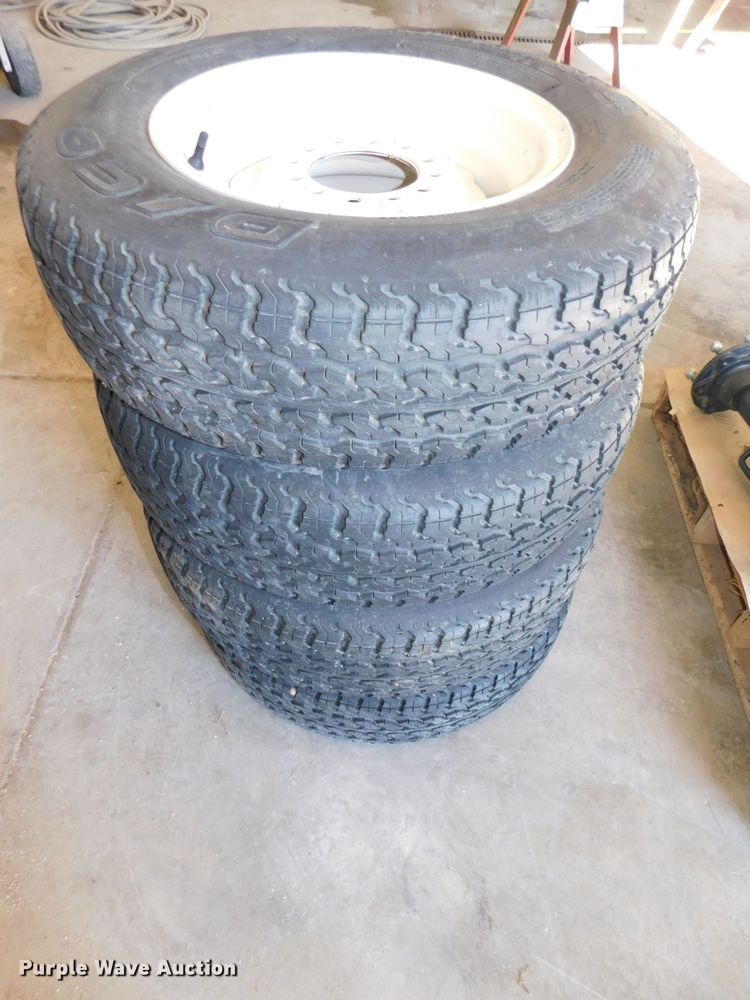 image for item GQ9902 MacDon gauge wheels