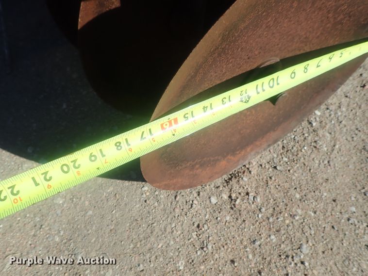 image for item GX9690 John Deere 105 disk