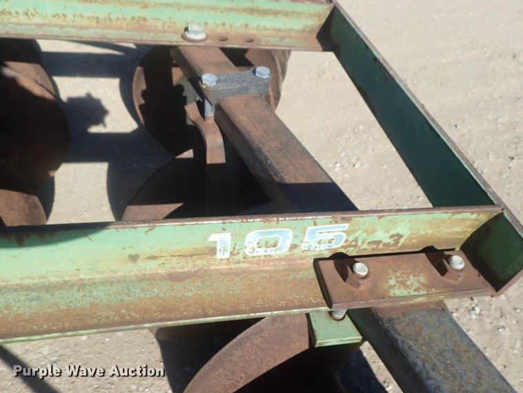 image for item GX9690 John Deere 105 disk