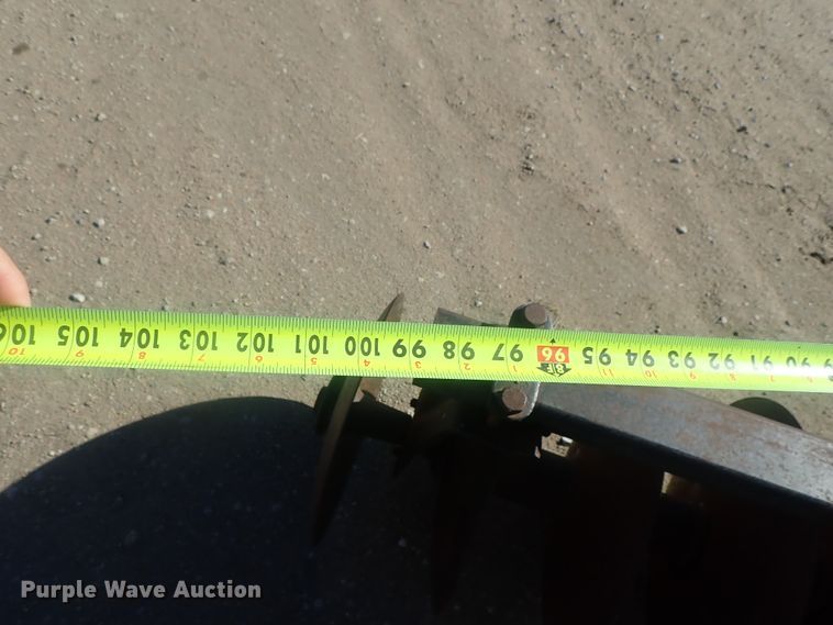 image for item GX9690 John Deere 105 disk