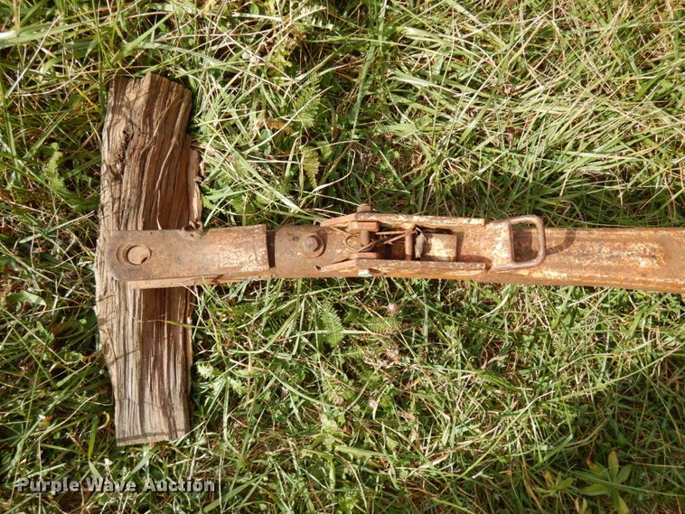 image for item HD9179 Gehl BU940 silage wagon