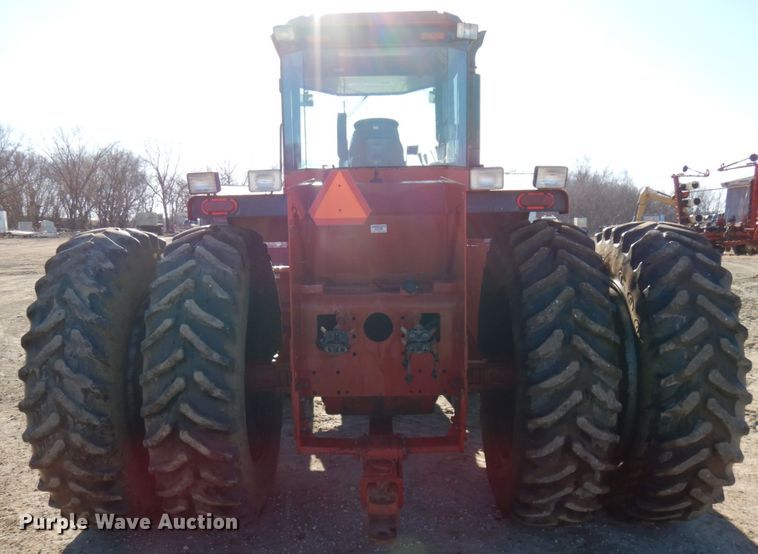 image for item HD9242 1987 Case IH 9150  4WD tractor