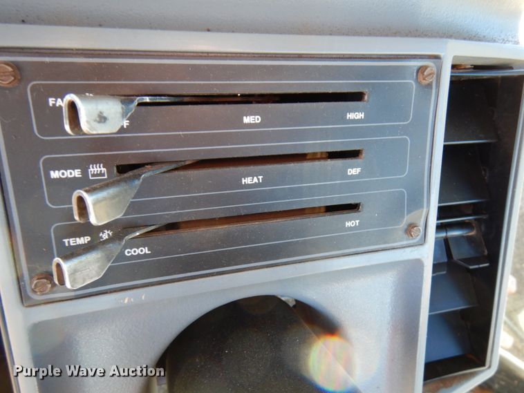 image for item HD9243 1987 Case IH 9110  Row Crop Special 4WD tractor