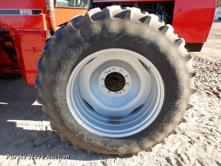 image for item HD9243 1987 Case IH 9110  Row Crop Special 4WD tractor