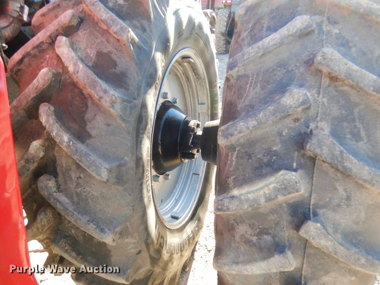 image for item HD9243 1987 Case IH 9110  Row Crop Special 4WD tractor