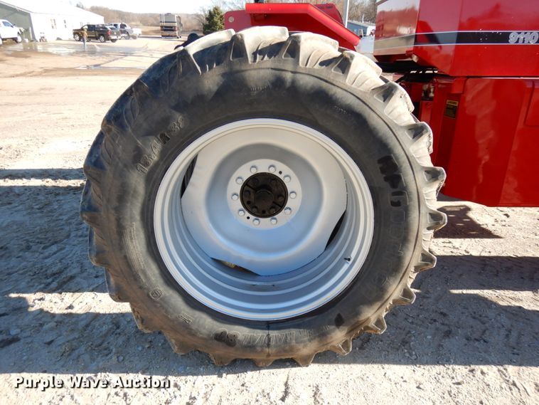 image for item HD9243 1987 Case IH 9110  Row Crop Special 4WD tractor