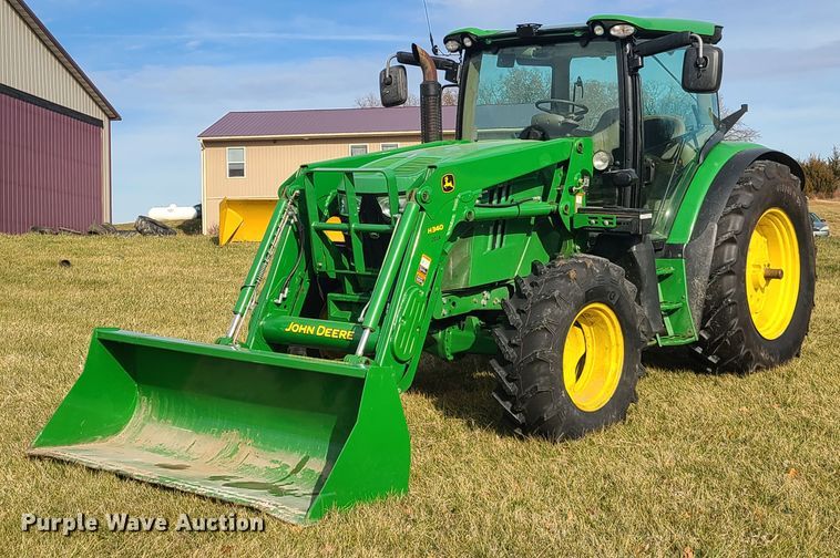 image for item HM9766 2013 John Deere 6125R  MFWD tractor