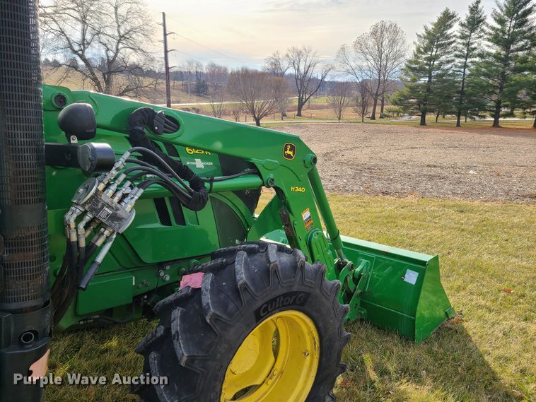 image for item HM9766 2013 John Deere 6125R  MFWD tractor