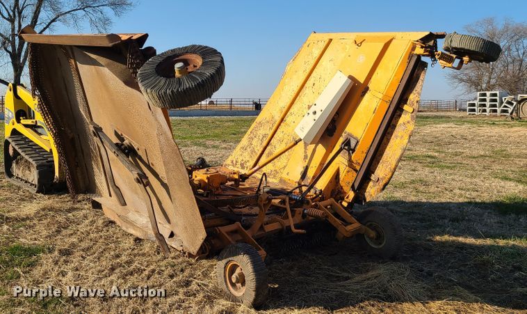 image for item HM9820 Batwing rotary mower