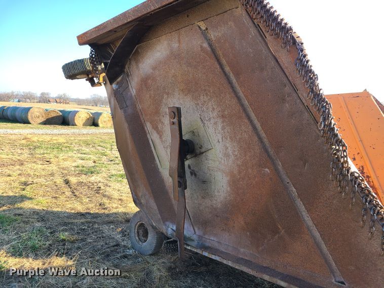 image for item HM9820 Batwing rotary mower