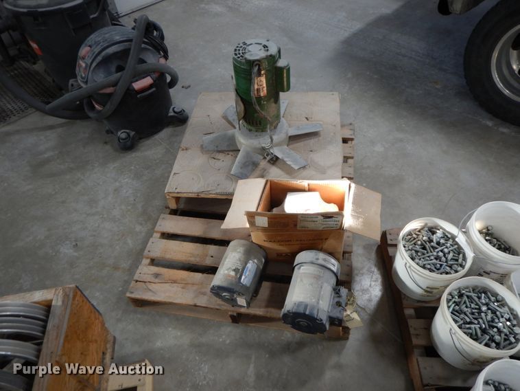 image for item HP9104 Grain bin parts