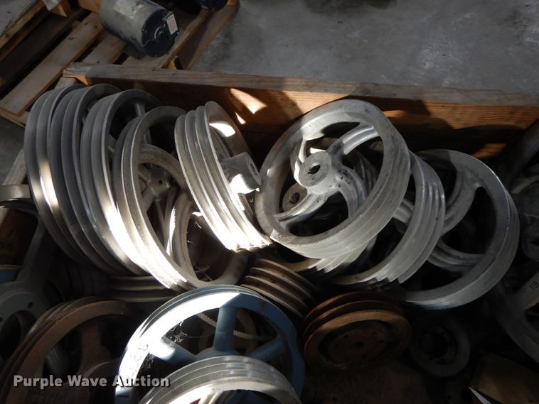 image for item HP9104 Grain bin parts