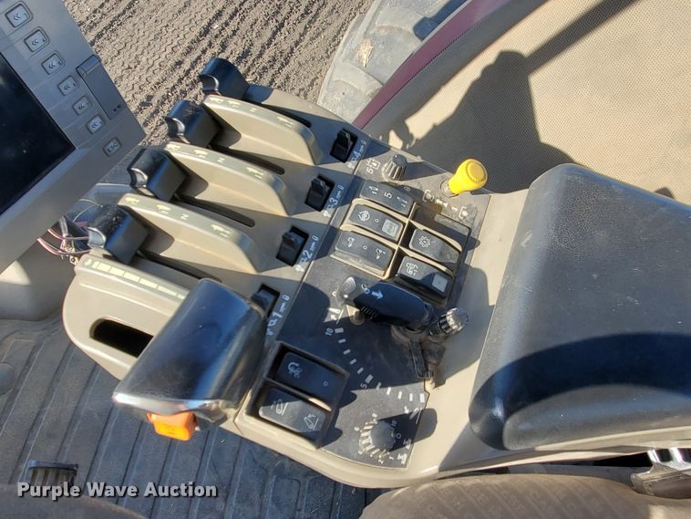 image for item HS9128 2005 Case IH MX285  MFWD tractor