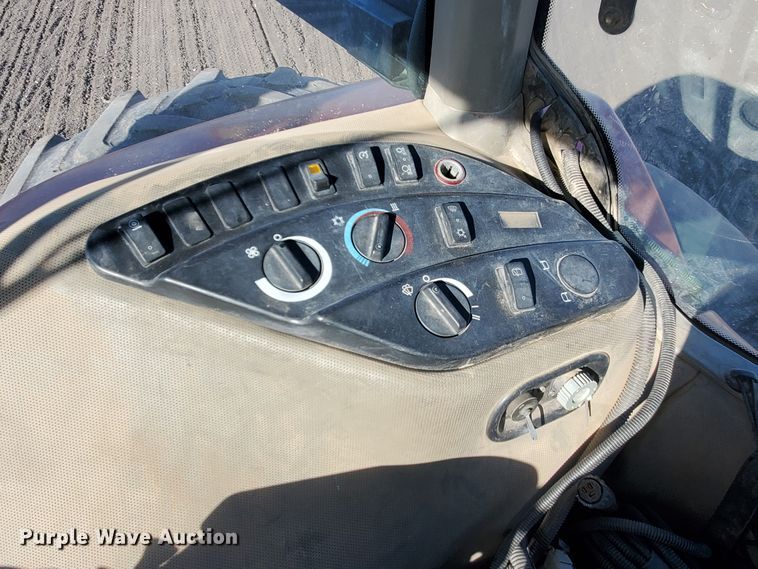 image for item HS9128 2005 Case IH MX285  MFWD tractor