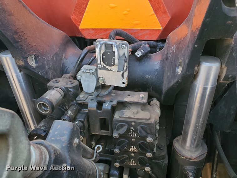image for item HS9128 2005 Case IH MX285  MFWD tractor