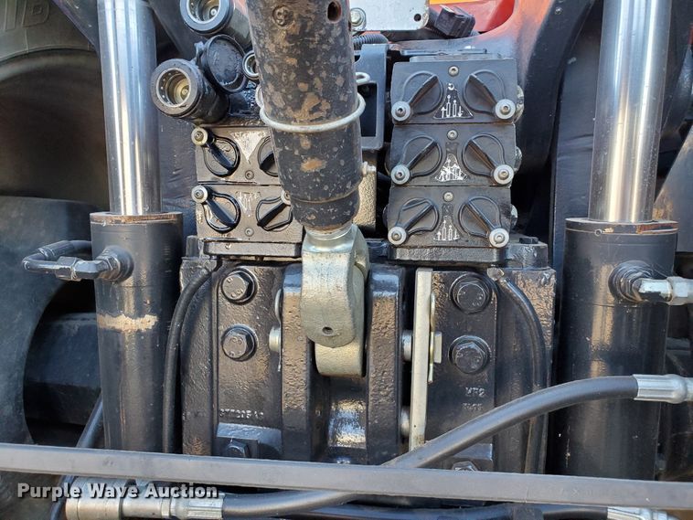 image for item HS9128 2005 Case IH MX285  MFWD tractor