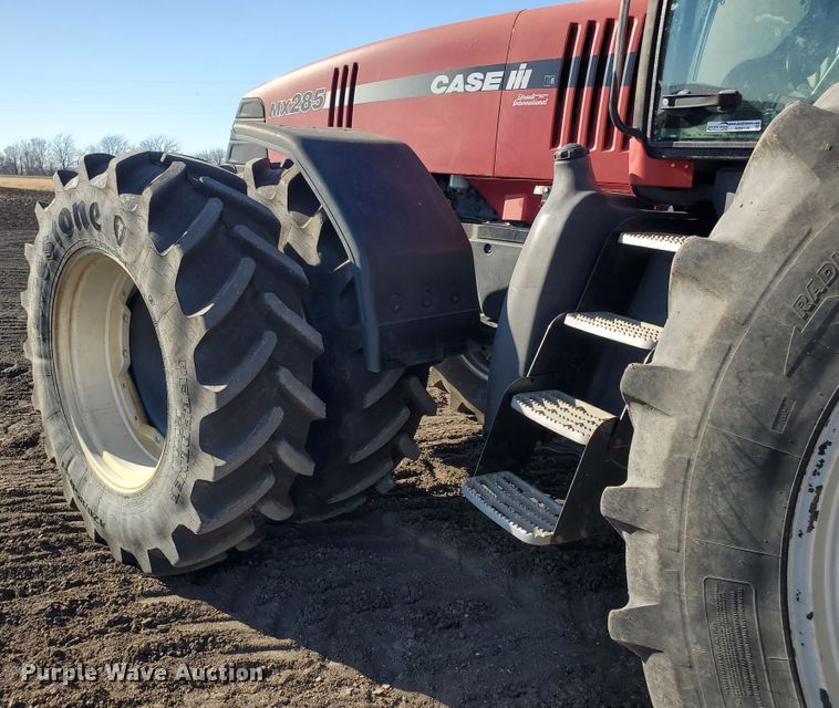 image for item HS9128 2005 Case IH MX285  MFWD tractor