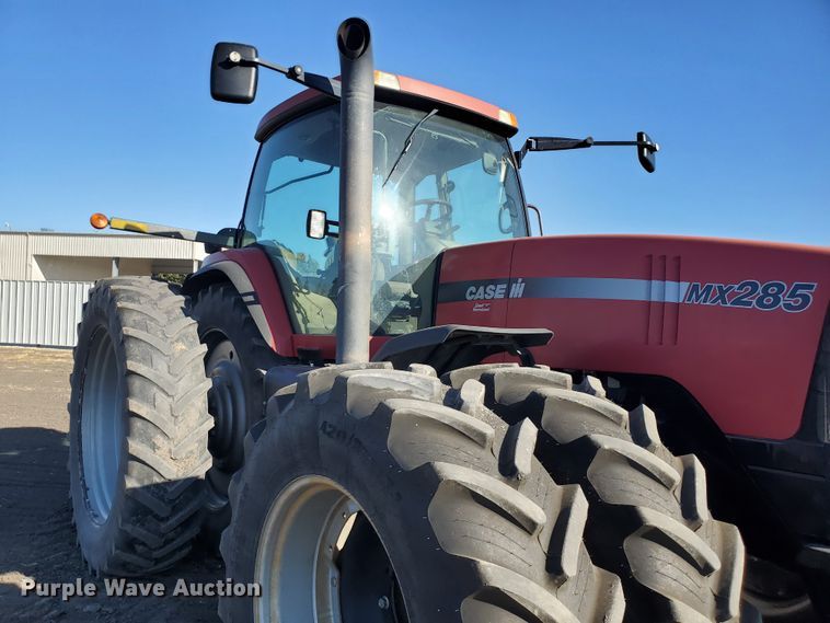 image for item HS9128 2005 Case IH MX285  MFWD tractor