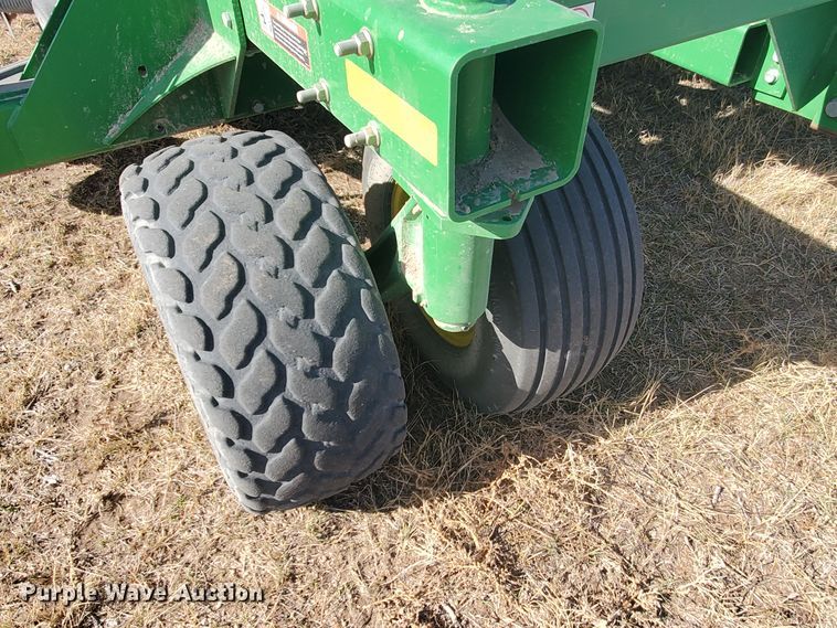 image for item HS9200 2012 John Deere 1890  no-till air seeder