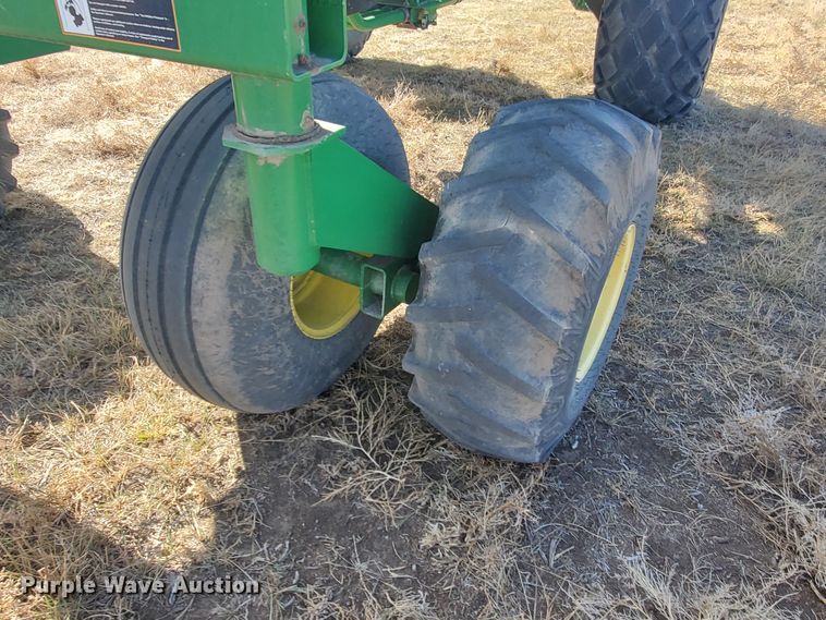 image for item HS9200 2012 John Deere 1890  no-till air seeder
