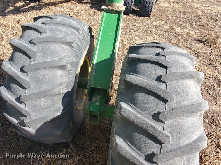 image for item HS9200 2012 John Deere 1890  no-till air seeder