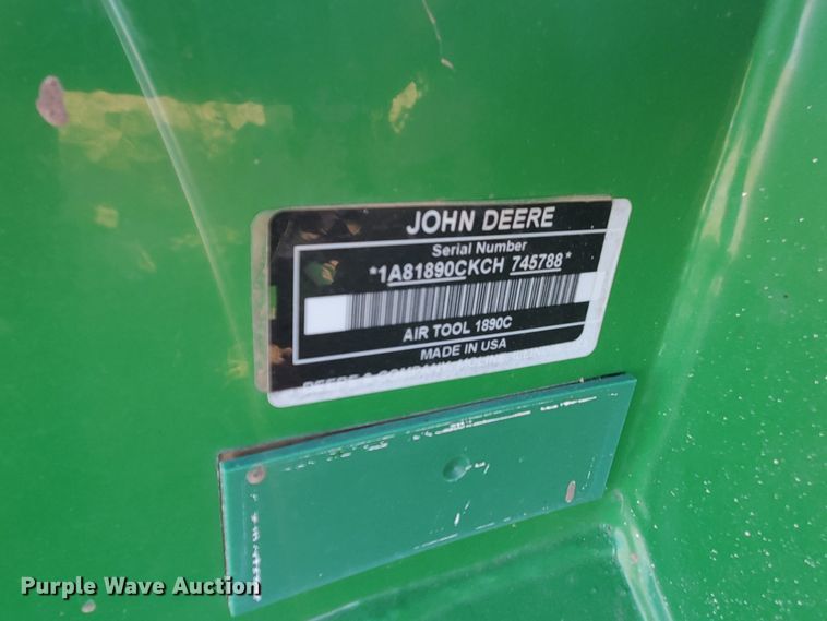 image for item HS9200 2012 John Deere 1890  no-till air seeder
