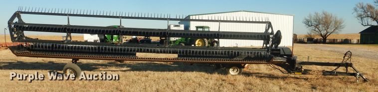 image for item HU9675 2005 MacDon windrower