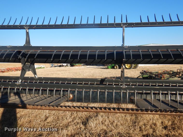 image for item HU9675 2005 MacDon windrower