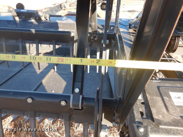 image for item HU9675 2005 MacDon windrower