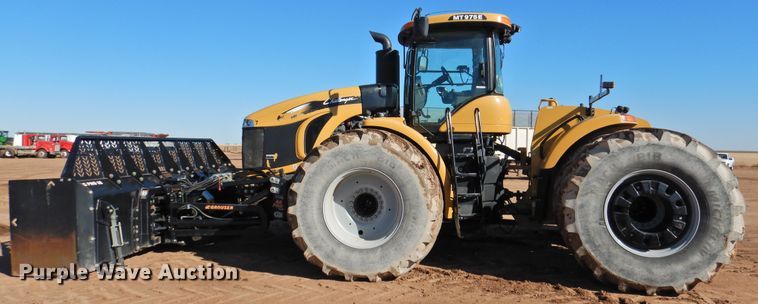 image for item HU9719 2015 Caterpillar Challenger MT975E  4WD tractor