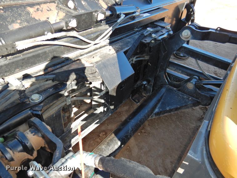 image for item HU9719 2015 Caterpillar Challenger MT975E  4WD tractor