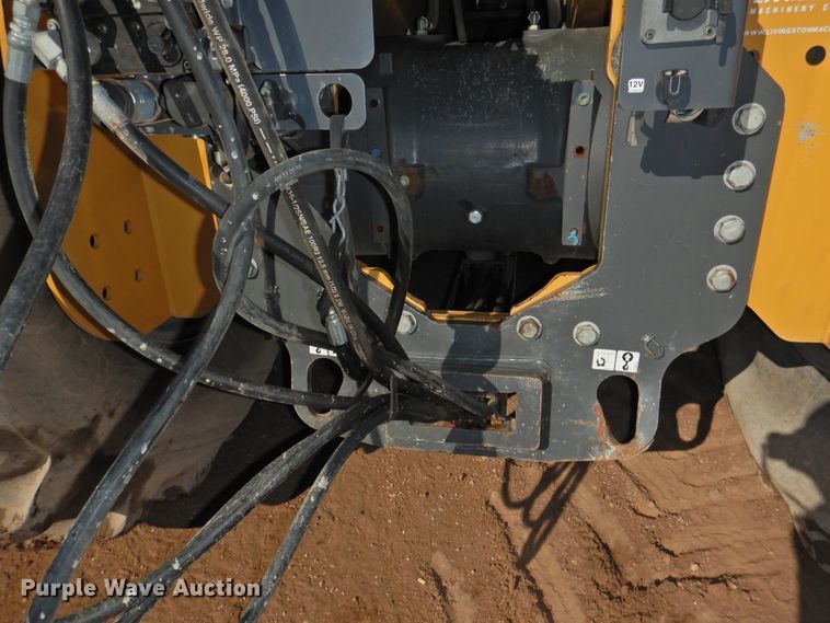 image for item HU9719 2015 Caterpillar Challenger MT975E  4WD tractor