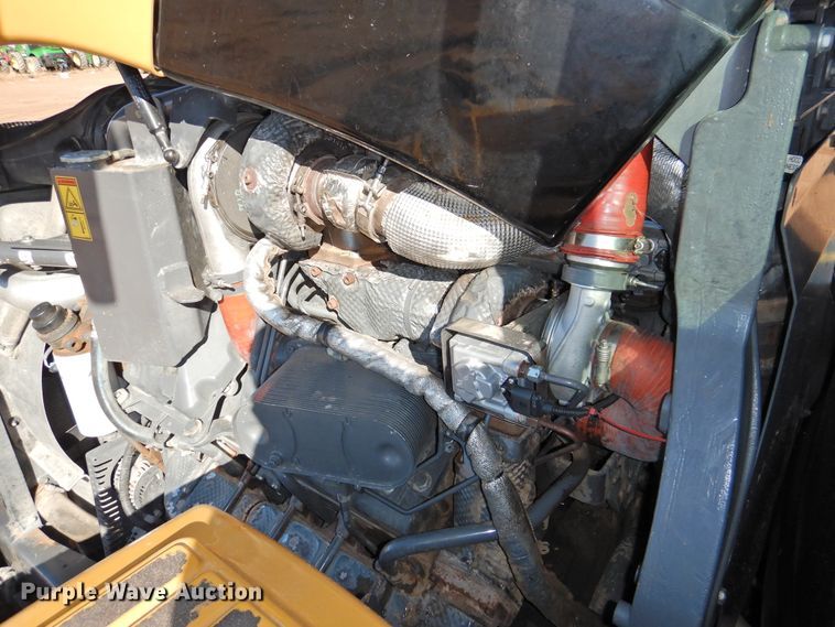 image for item HU9719 2015 Caterpillar Challenger MT975E  4WD tractor