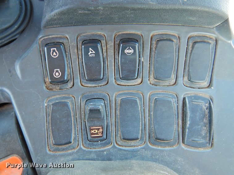 image for item HU9719 2015 Caterpillar Challenger MT975E  4WD tractor