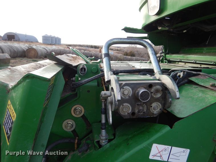 image for item HU9797 2007 John Deere 9760 STS  combine