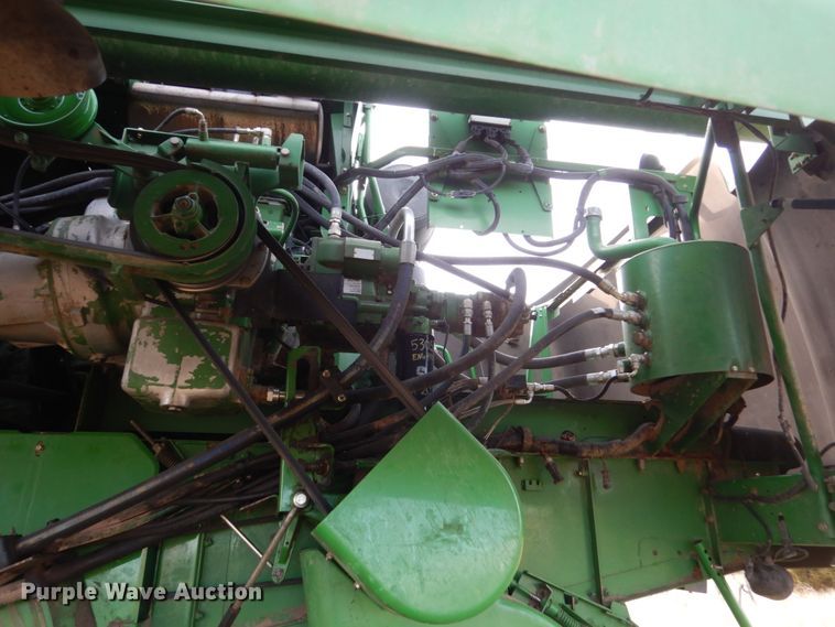image for item HU9797 2007 John Deere 9760 STS  combine