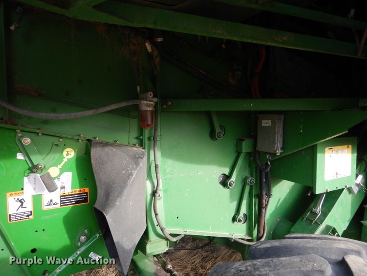 image for item HU9797 2007 John Deere 9760 STS  combine