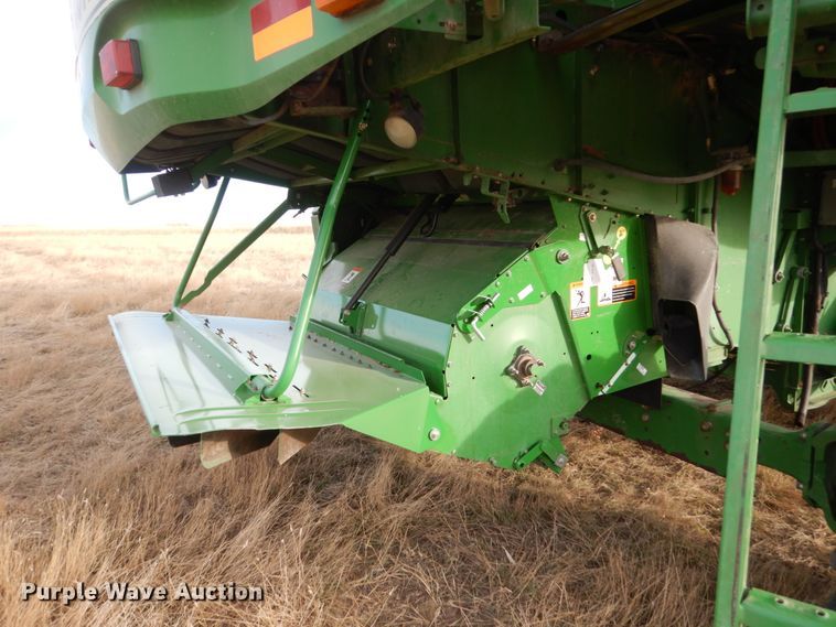 image for item HU9797 2007 John Deere 9760 STS  combine