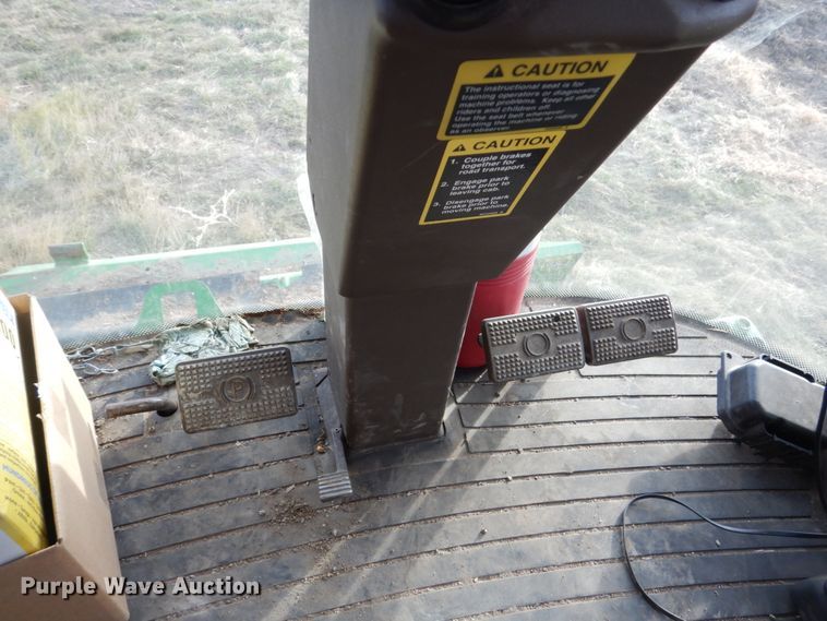 image for item HU9797 2007 John Deere 9760 STS  combine