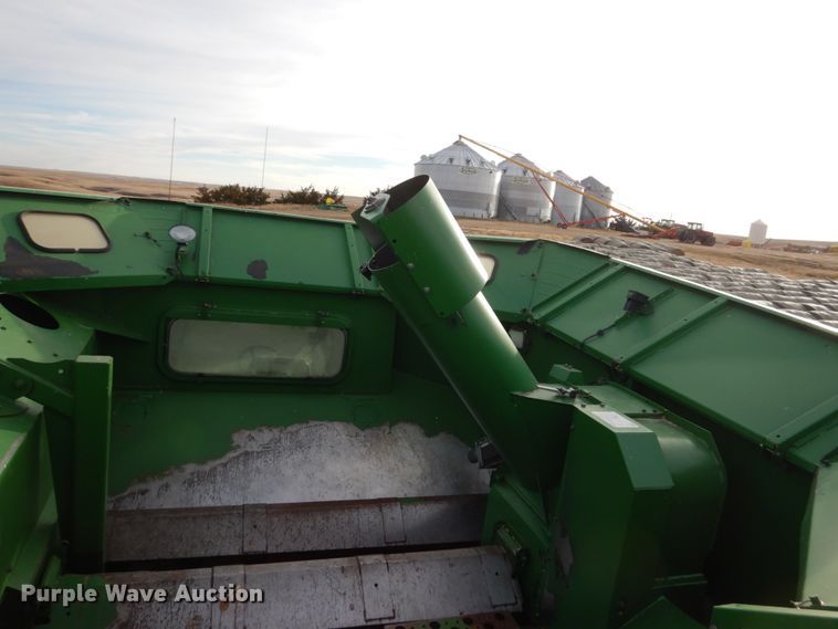 image for item HU9797 2007 John Deere 9760 STS  combine