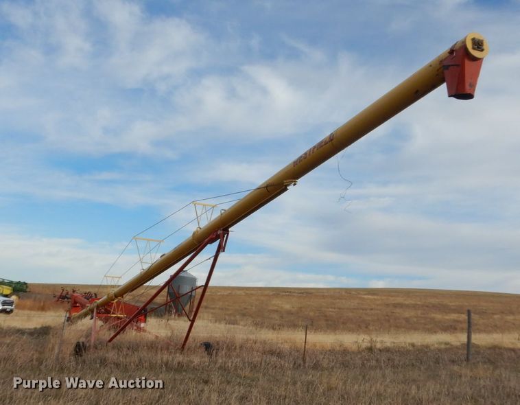 image for item HU9802 Westfield MK100-71 grain auger