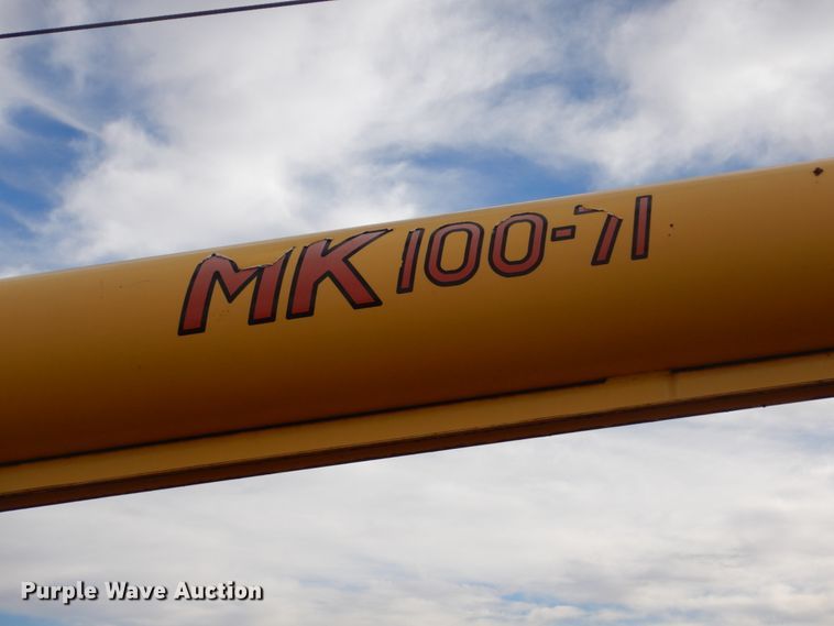 image for item HU9802 Westfield MK100-71 grain auger