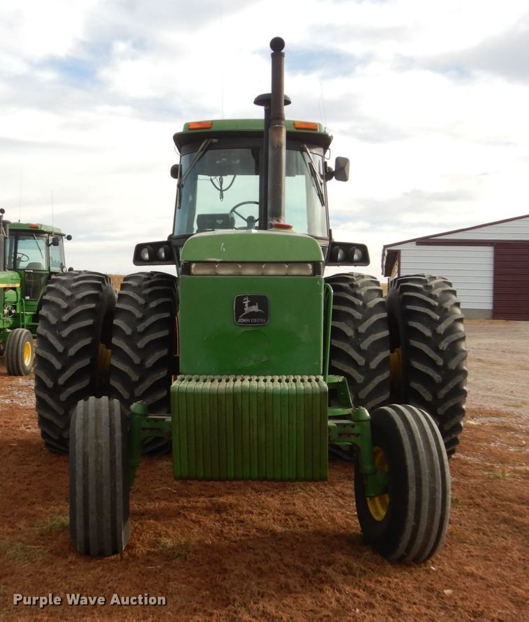 image for item HU9803 1983 John Deere 4650  tractor