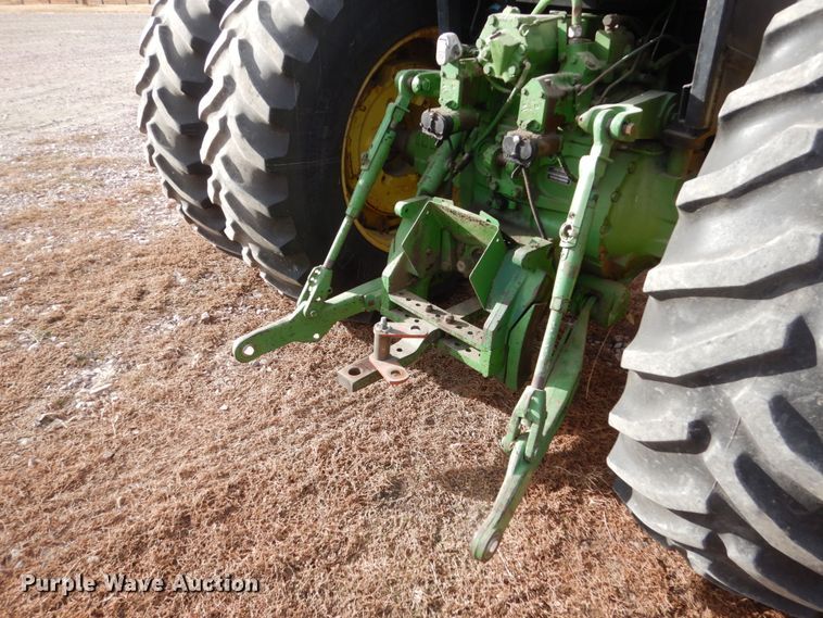 image for item HU9803 1983 John Deere 4650  tractor